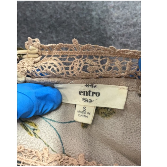 Peach/Nude Lace Neck Floral Mini Cocktail Dress Small - Picture 4 of 5